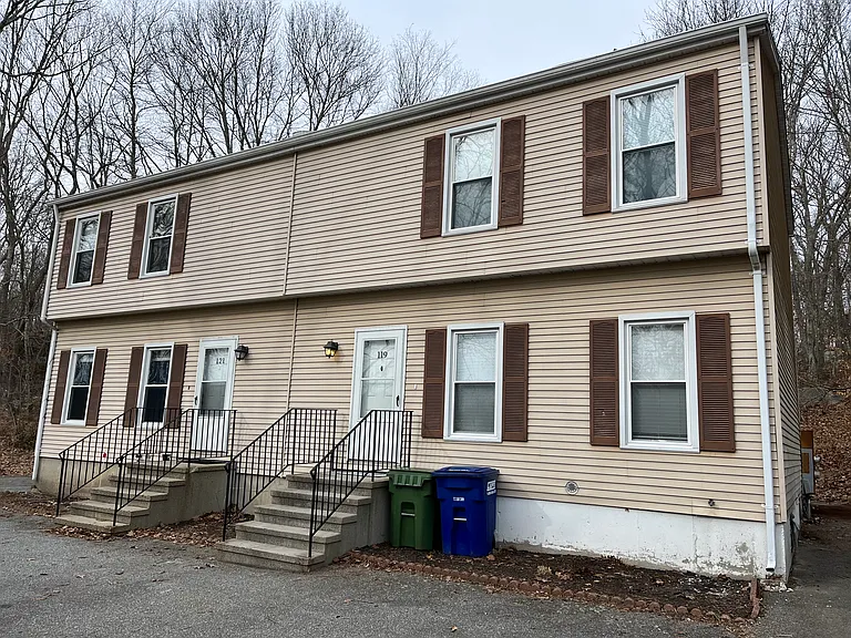 119 Crest Dr — Photo 37