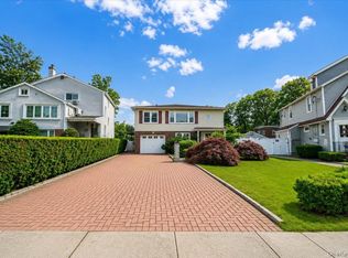 19 Storey Lane, Yonkers, NY 10710