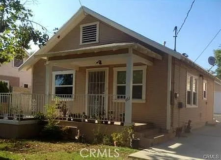2 bed, 720 sqft, $3,100 — Photo 2