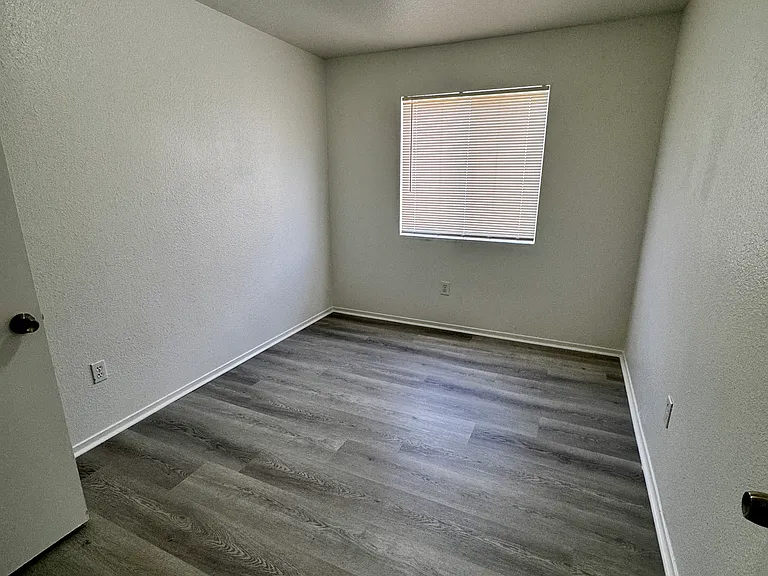 3225 Fortier St #B — Photo 11