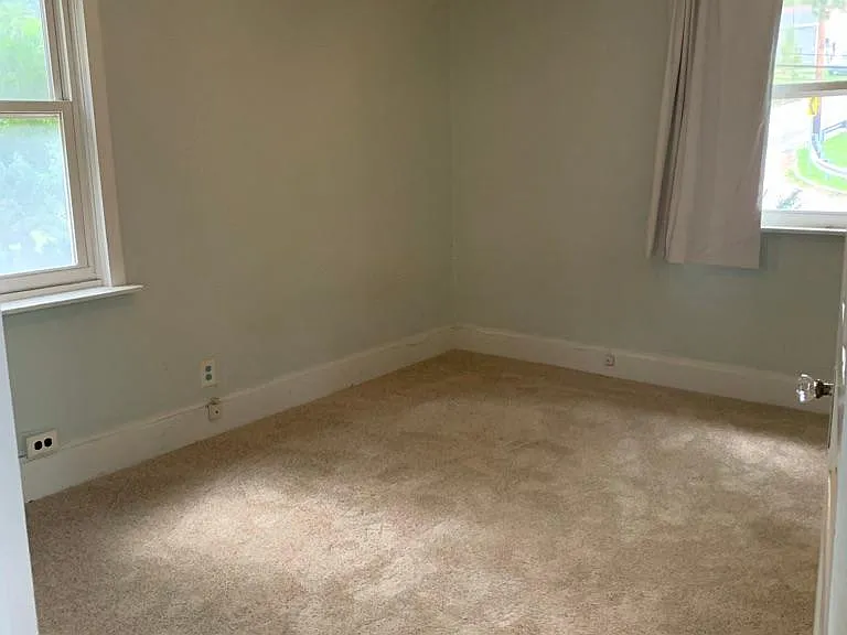 bedroom #1