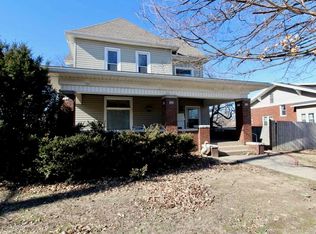 107 S West St, Fort Branch, IN 47648