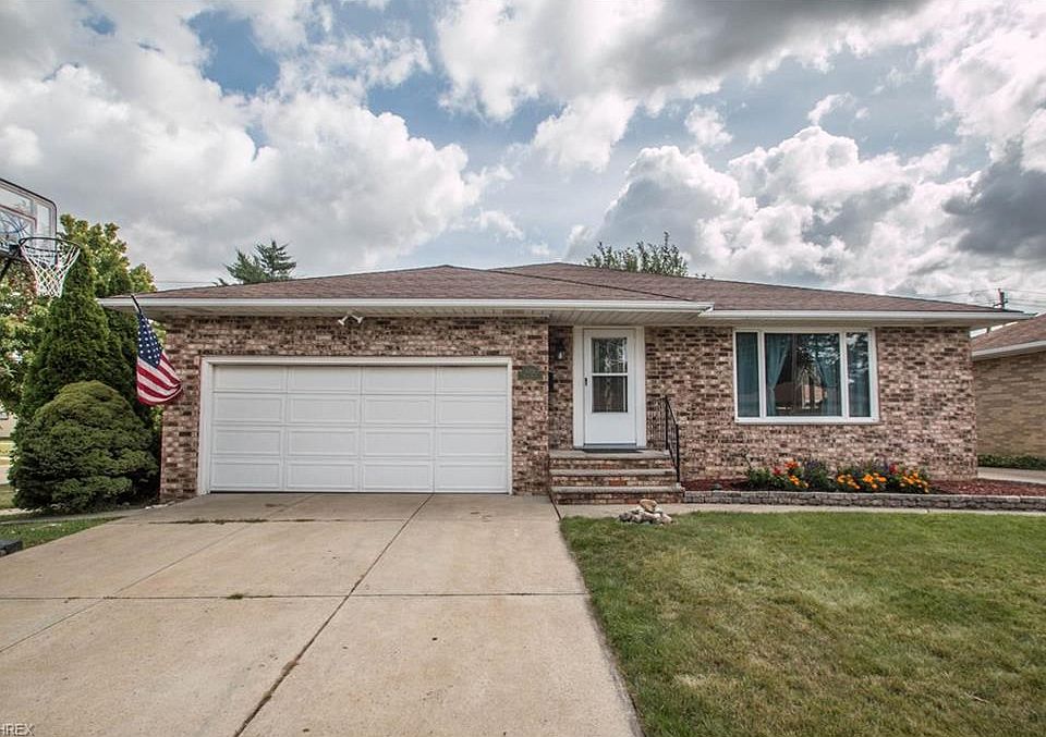 1st image of 4701 Brook Ln