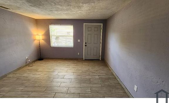 4th image of 1517 Mississippi St #2