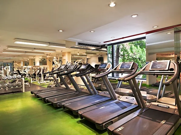 5 East 22nd Street image 14 of 16