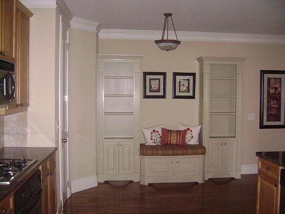 4th image of 5227 Merrimont Dr