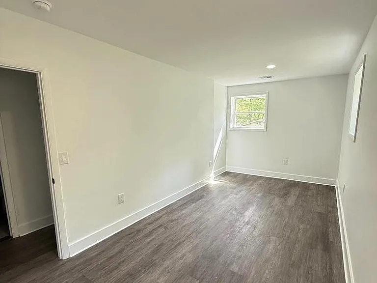 5388 Dumfries Rd — Photo 18