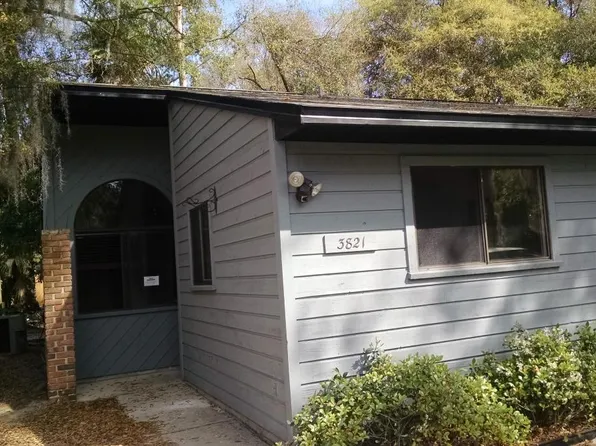 3821 SW 28th Ter, Gainesville, FL 32608