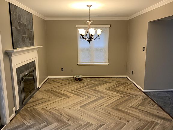 4th image of 3567 Sir Wilfred Pl #1