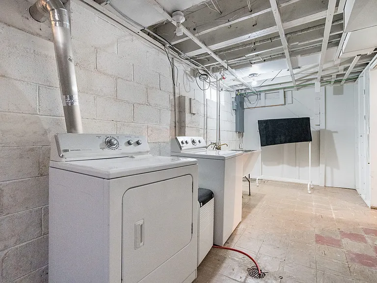 4727 Olivia Ave — Photo 34