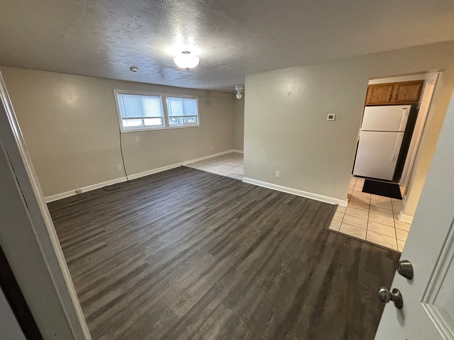 2 bed, $950 — Photo 2