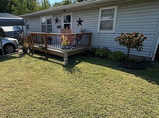 305 N Adams St, Brunswick, MO 65236