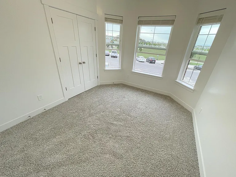 5232 W Cannavale Ln S — Photo 10