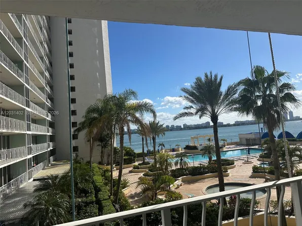 7601 E Treasure Dr APT 610, North Bay Village, FL 33141
