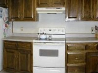 992 County Rd, Morgantown, KY 42261