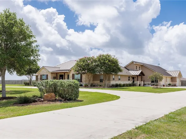 6702 Digger Ln, Corpus Christi, TX 78415