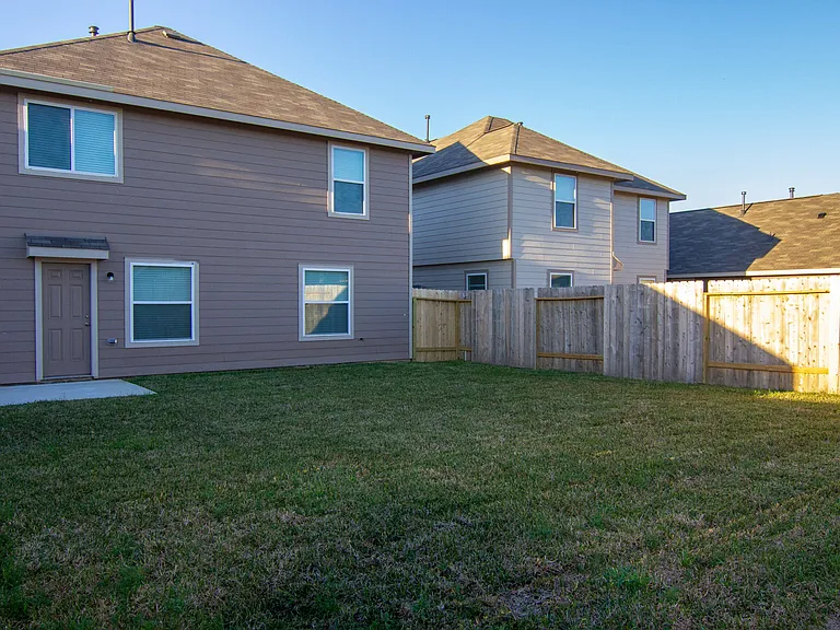 24227 Avogadro Dr — Photo 5