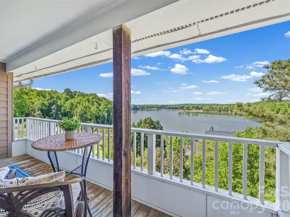 9709 Emerald Point Dr Unit 12, Charlotte, NC 28278
