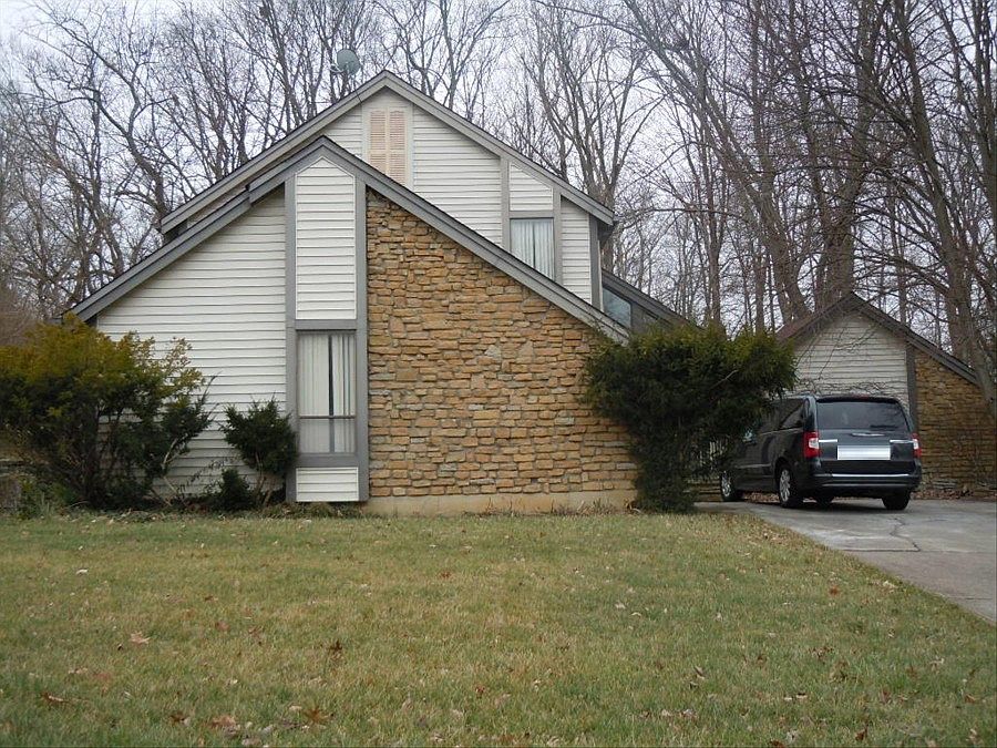 1st image of 7427 Etoncross Ct