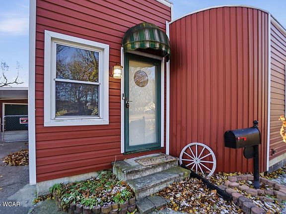 4th image of 645 W O'Connor Ave