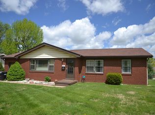 1021 E Morningside St, Springfield, MO 65807