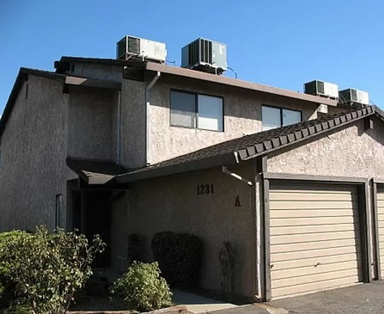 BRAN1231 — Photo 3