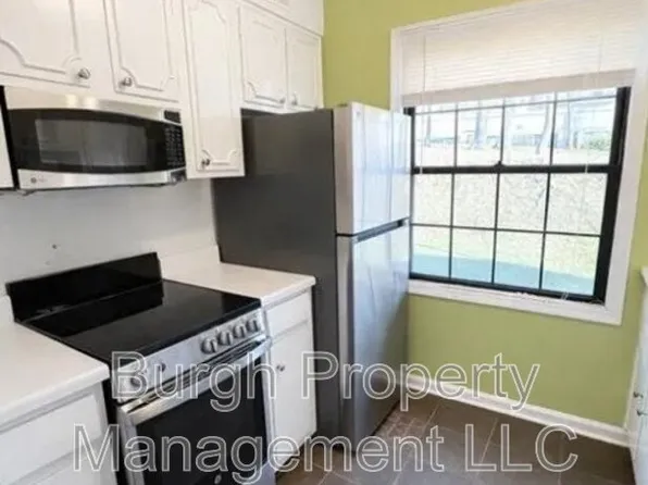 1234 Pennsbury Blvd, Pittsburgh, PA 15205