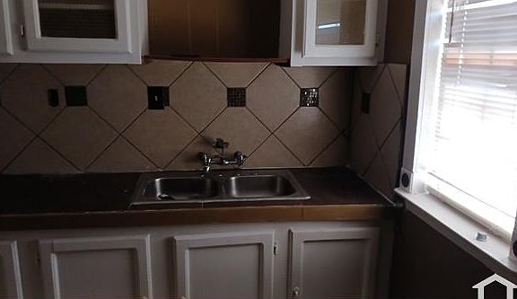 2nd image of 3617 Eastern St