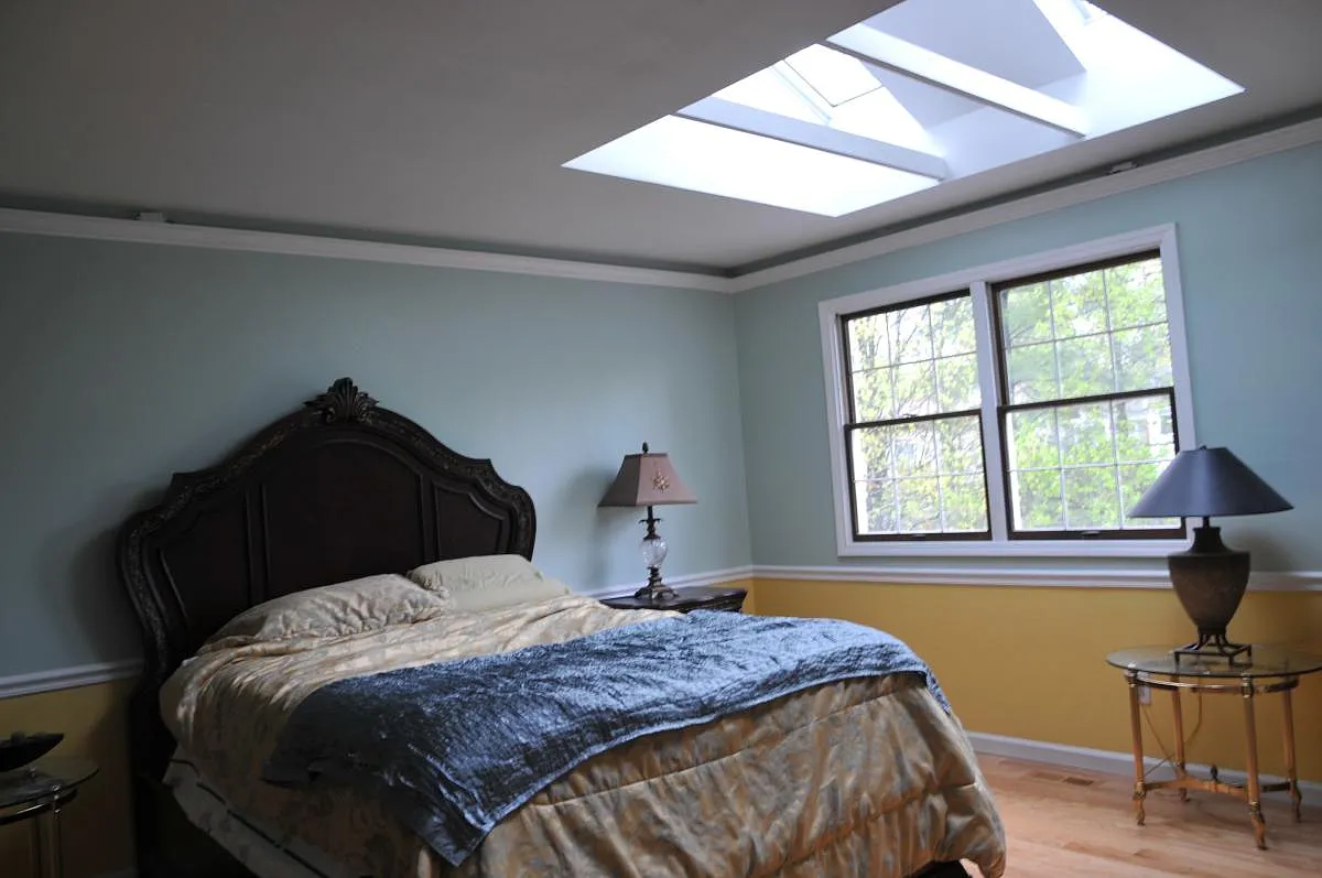 4 bed, 3.5 bath, 2576 sqft, $2,600 — Photo 3