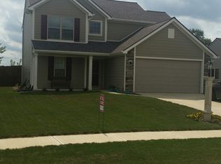 1013 Winchester Ln, Fort Wayne, IN 46819