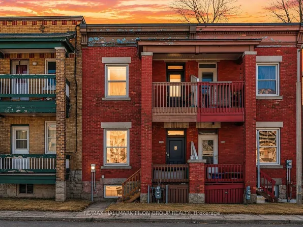 132 Beausoleil Dr, Ottawa, ON K1N 7V6