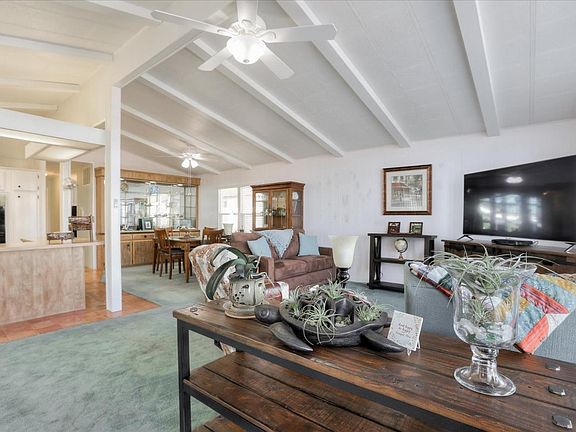 3rd image of 758 Villa Teresa Way #758