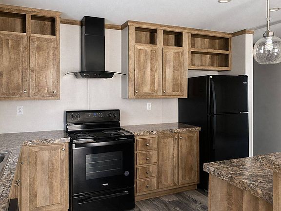 2nd image of 140 Park Vista Ln #166