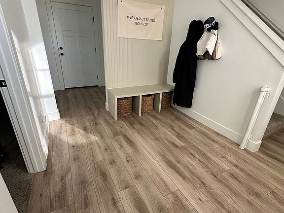 Mudroom / entry