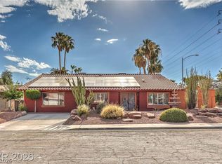 4411 Paseo El Rio Dr, Las Vegas, NV 89121