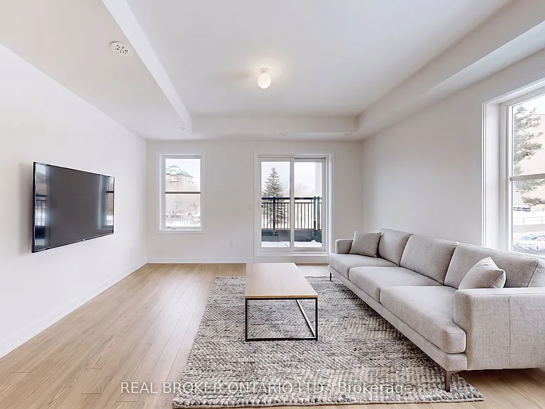 15100 Yonge St N #216 — Photo 5