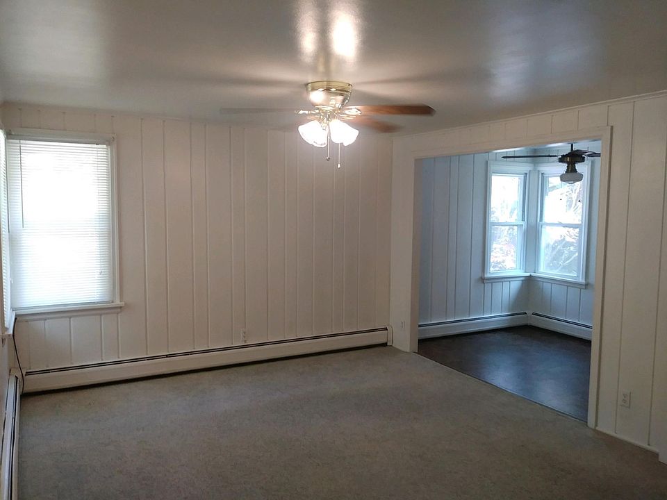 2nd image of 99 Hobart Ave #1