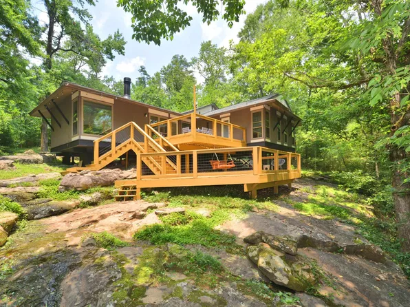 2268 Pine Ln, Birmingham, AL 35226