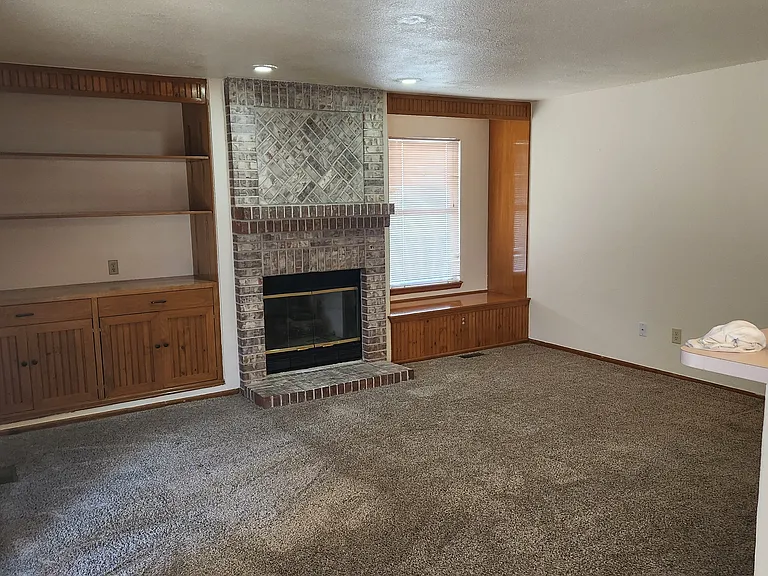 4020 Breaking Dawn St — Photo 10