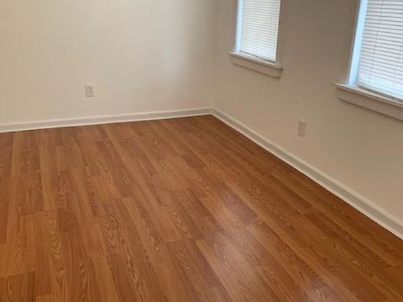 5th image of 6024 62nd Ave #1