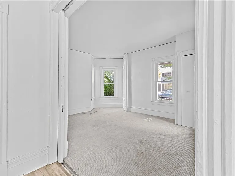 21 Hyde St #1 — Photo 23