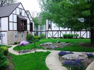 1577 Arlington Ave UNIT B, Marble Cliff, OH 43212