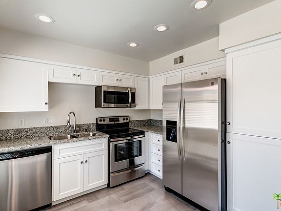 3rd image of 5960 Montecito Dr Unit 2