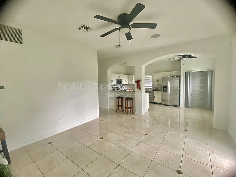 1690 Big Oak Ln — Photo 3