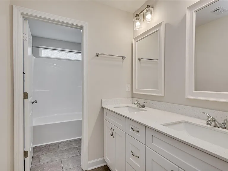 8297 Bannock Cir — Photo 34