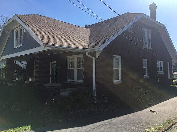 2nd image of 111 Pine St