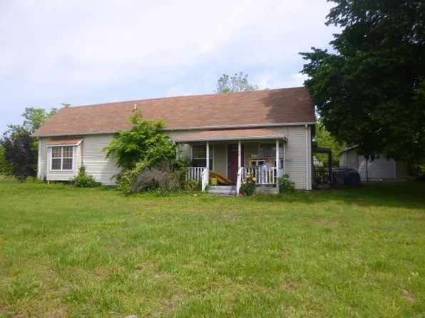 703 Roaring River Road, Exeter, MO 65647