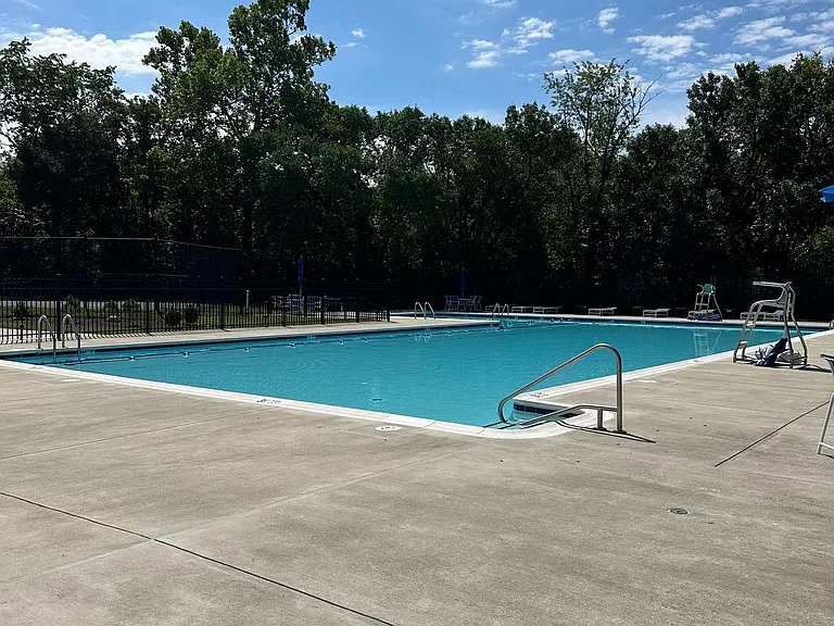 4002 Summer Hollow Ct #155A — Photo 50