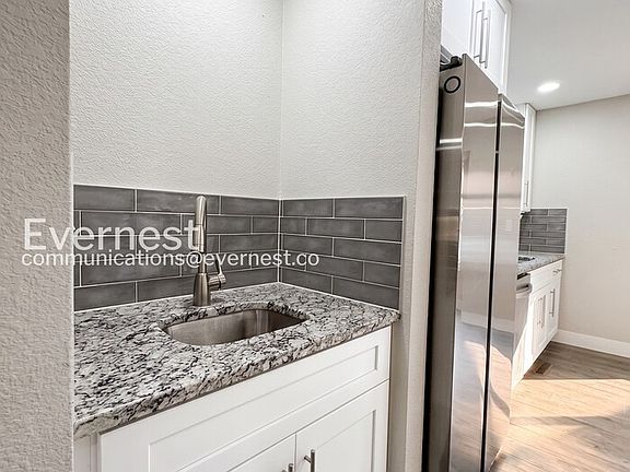 5th image of 18354 E Crestline Cir