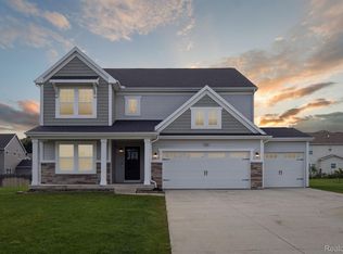 7236 Waltham Dr, Kalamazoo, MI 49009